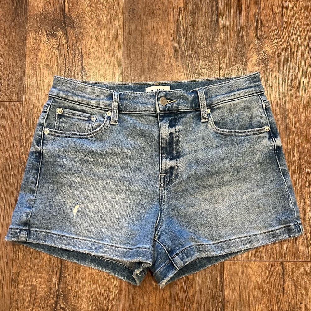 Pistola High Rise Short.